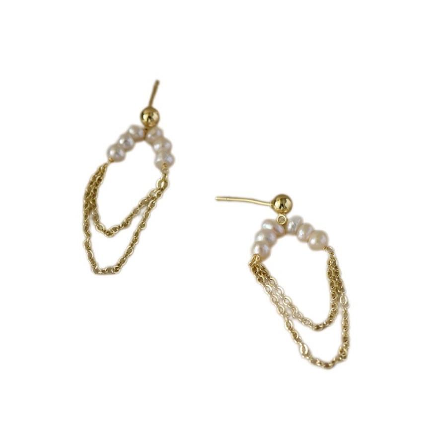 Beautiful Little Fairy Versatile Freshwater Pearl Fringed Earrings Chic and Elegant 14K Bag Gold Stud Earrings Fairy Light Luxury