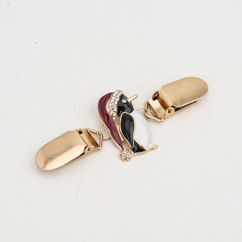 Vintage European & American Shawl Clip: Women's Diamond Sweater, Scarf, Brooch & Collar Alloy Accessories