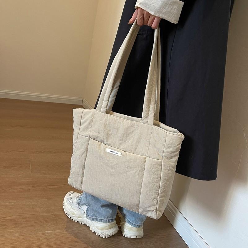 Minimalist Nylon Canvas Tote With Inner Zipper Storage For Casual Office Use