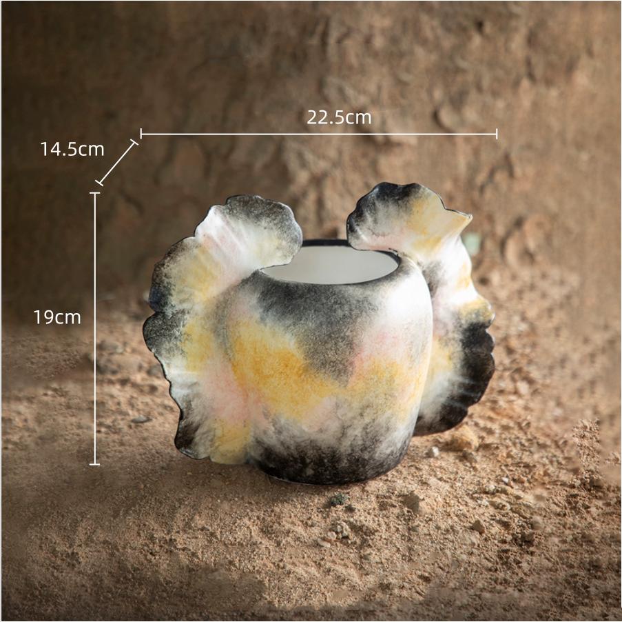 Creative Hand-painted Ceramic Vases Wavy Patterned Wings Ceramic Handicraft Floral Arrangement Accessories Home Decoration