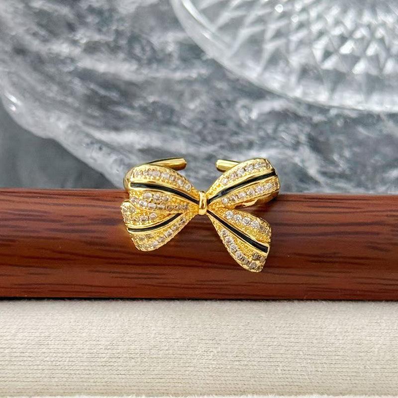 Medieval Vintage Butterfly Ancient Coin Opening Ring, Exquisite Temperament, Dark Niche, Advanced Sense, Stacked Index Finger Ring