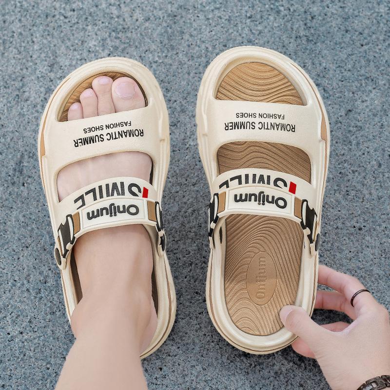 Slippers men's 2025 summer new men's youth trend outer wear non-slip driving soft bottom dual-purpose beach cool slippers