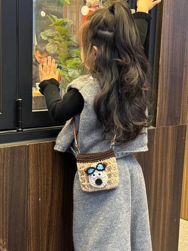 Cute Knit Dog Phone Bag With Card Pocket For Everyday Casual Wear
