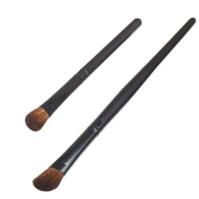 Angled Pony Hair Eyeshadow & Contour Brush