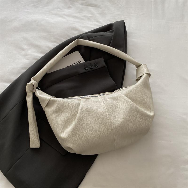 Fashionable Ins Inspired Casual Dumpling Bag In Black Coffee And White Colors белый