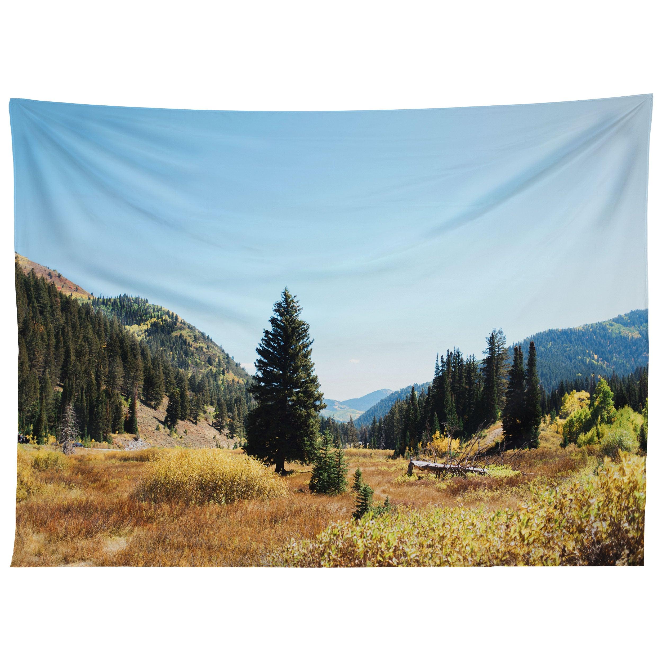 MOUNTAIN TAIL tapestry 75x100