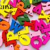 100 Stück gemischte AZ Alphabet Holzbuchstaben Knopf DIY Handwerk Nähen Scrapbooking