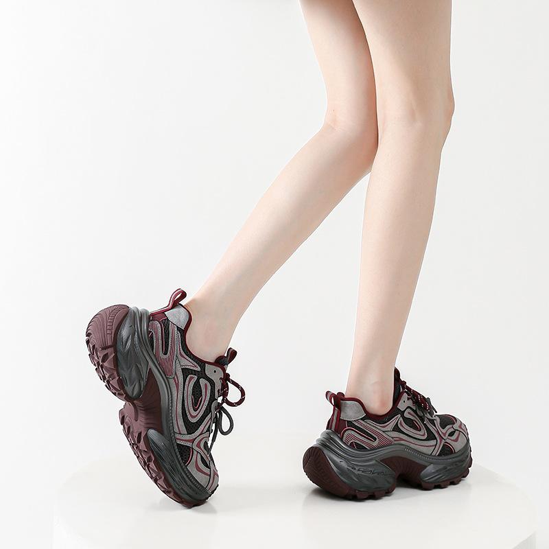 2025 spring color matching thick-soled dad shoes women's new breathable sports shoes heightened soft-soled non-slip casual shoes women's shoes
