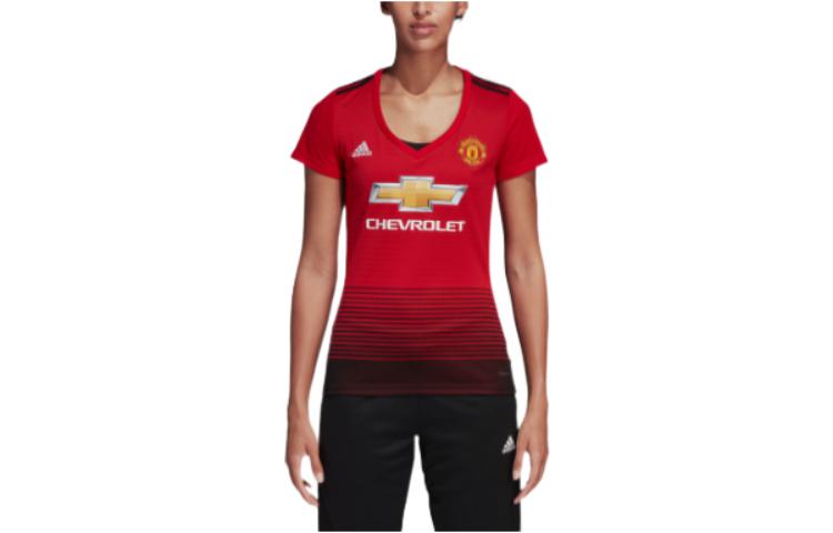 Adidas T Shirts Women s Red Crew Neck Moderate Straight Fit CG0084 M