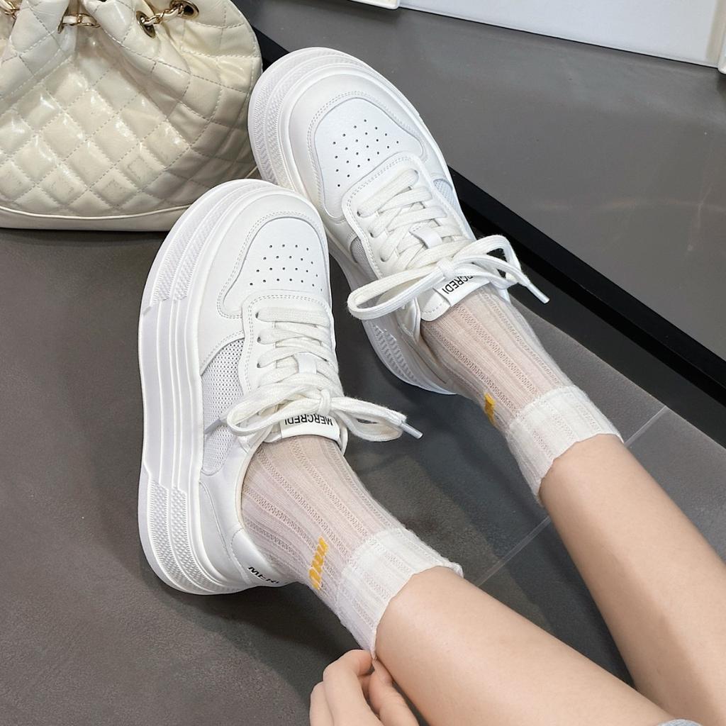 Leather ultra-light thick-soled muffin little white shoes women's spring new white shoes heightening versatile sports and leisure board shoes