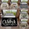 Willkommens-Fußmatte Camper Happy Camper Aufdruck Anti-Rutsch-Teppichmatte Verwendet für Heimdekoration Außen Wohnmobil-Thema Eingangsteppich