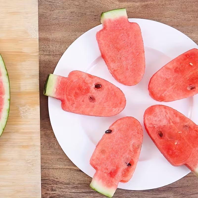 Stainless Steel Watermelon Slicer with Handle Manual Fruit Cutter Easy Watermelon Cube Cutting Tool for Kitchen Summer Party