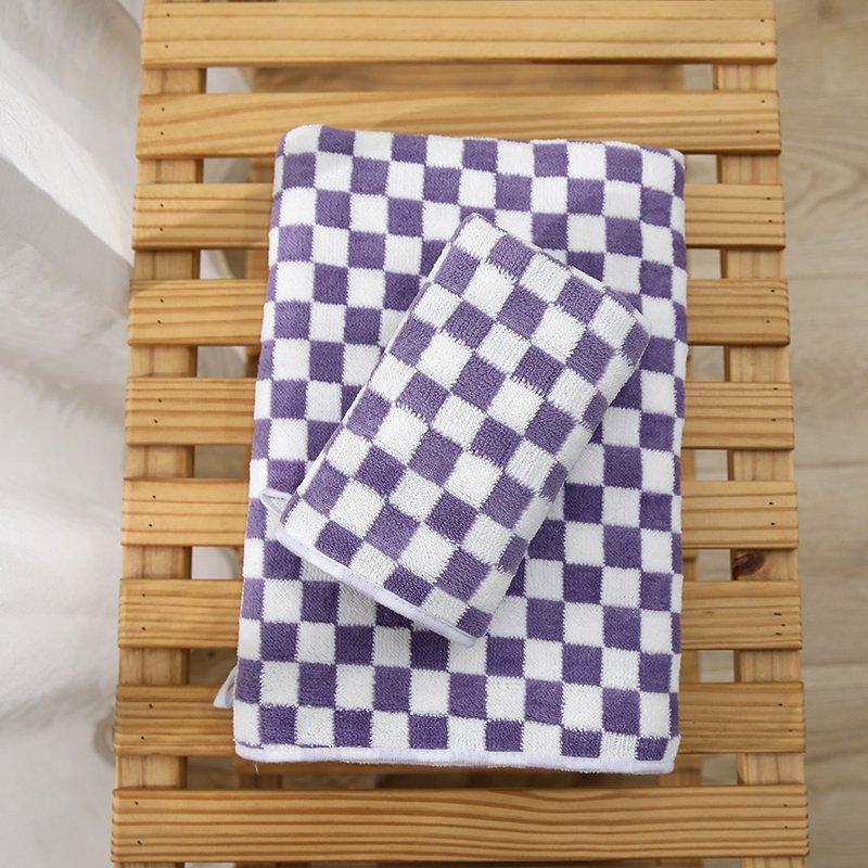 

Checkerboard Plaid Bath Towel for Women Adult Face Wash Towel Coral Velvet Moisture-wicking Water Ins Wind Thickened Bath Towel 70*140cm