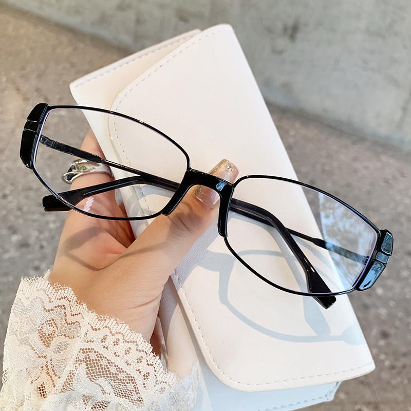 Modern Retro Cat Eye Sunglasses With Uv400 Protection For Fashionistas And Outdoor Activities