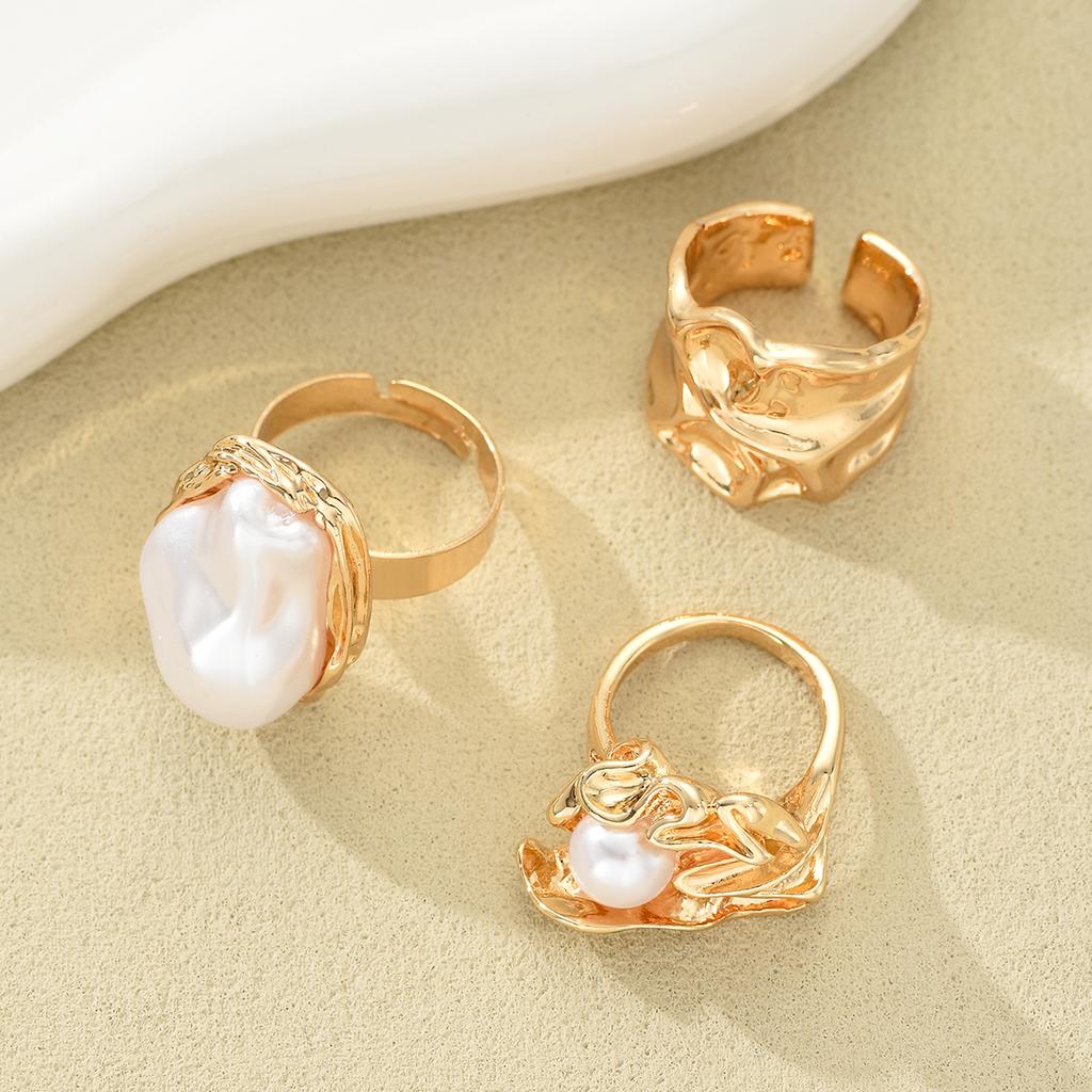 3Pcs/Set Vintage Irregular Imitation Pearl Rings Set for Women Geometric Exaggerated Gold Color Knuckle Joint Ring Party Jewelry