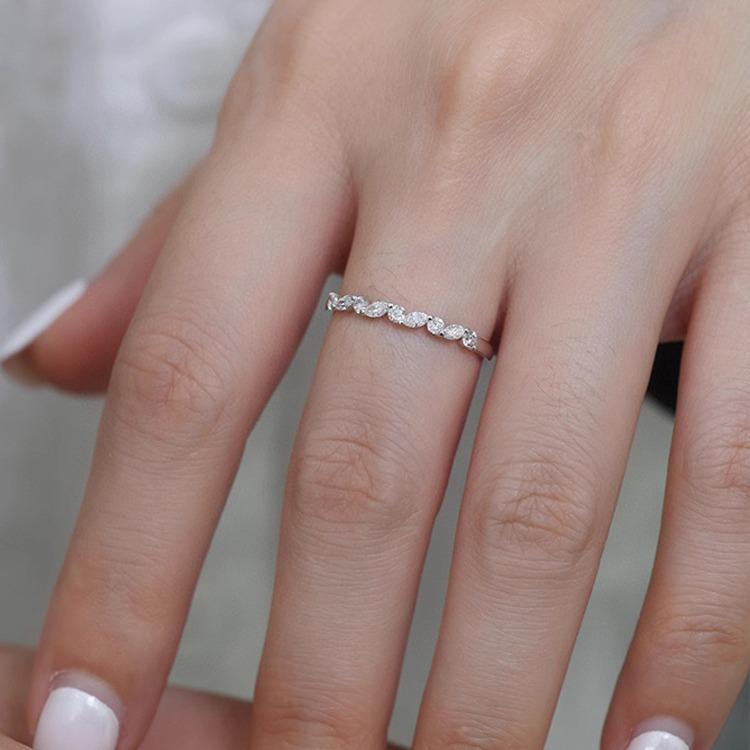 Red Elk Women's s925 Sterling Silver Versatile Ring - Light Luxury, Exquisite Fashion, and Unique Style.