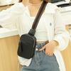 Neue kleine Brusttaschen für Männer und Frauen  Vielseitige Crossbody-Tasche aus Rindsleder der ersten Schicht für Frauen