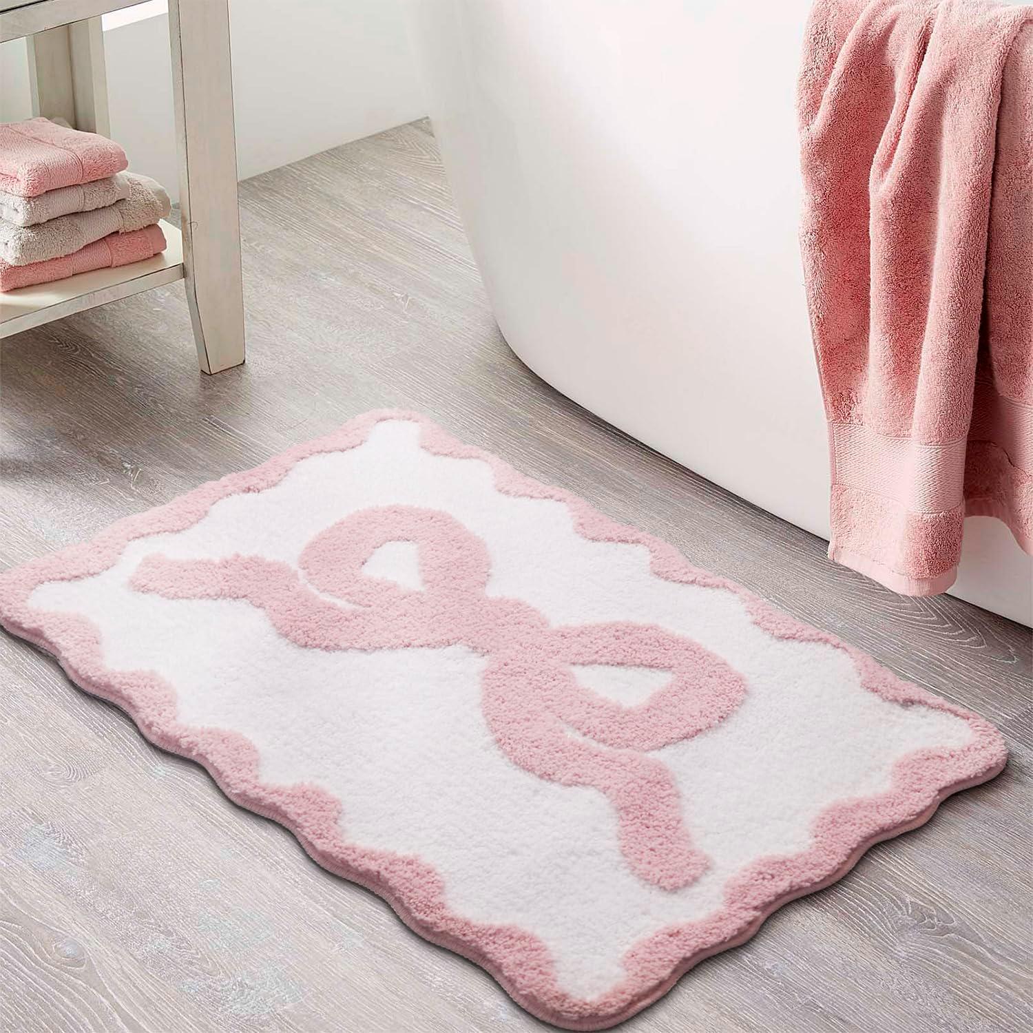 

1pcs Pink Bow Bath Mat for Bathroom Cute Preppy Rugs with Scalloped Edges, Soft Microfiber, Ultra Absorbent, Non-Slip 40X60CM(1.3X2FT