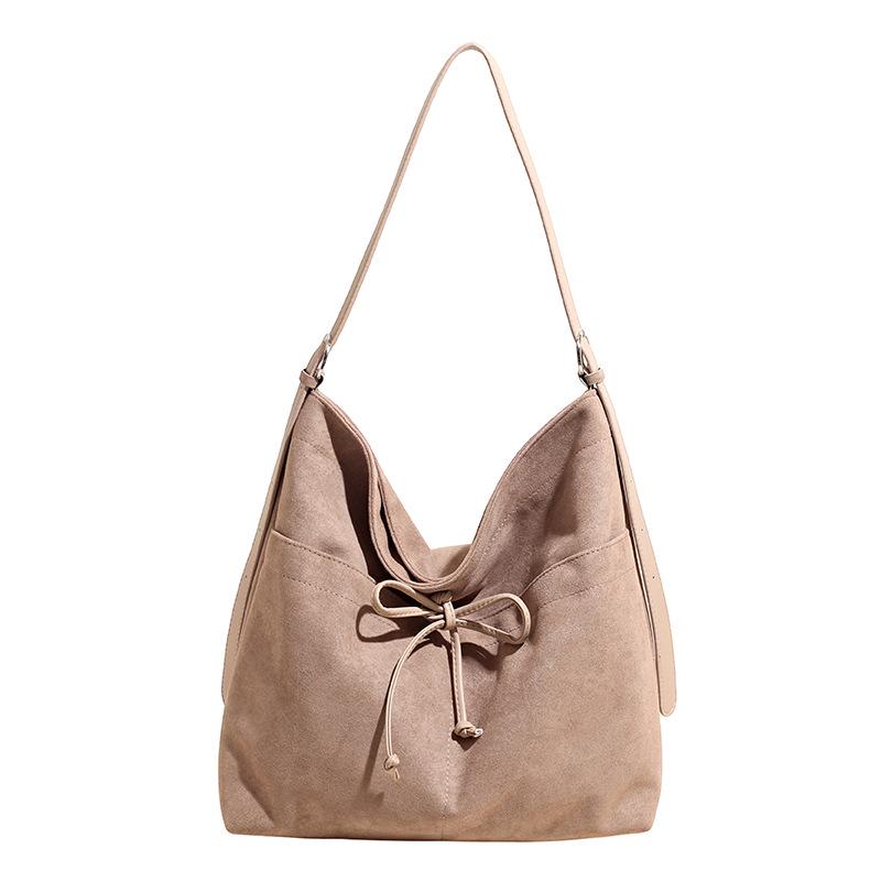 

2025 Women s Retro Large Capacity Shoulder Tote Bag - High-End Small Design for Commute бежевий
