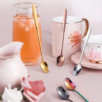 2PCS Long Handle Coffee Spoon Stainless Steel Rose Stirring Spoon Unusual Flower Scoop Tiny Teaspoon for Dessert Ice Cream Nice Gift