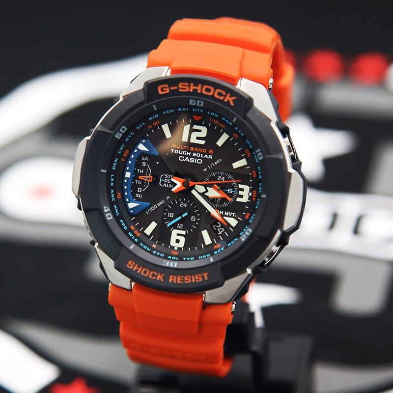 Casio Řada G-SHOCK Gravity Master Rádio Datumový displej Strojek Voděodolný a nárazuvzdorný Křemenný strojek Pryskyřičný řemínek Japonský a GW-3000M-4AER