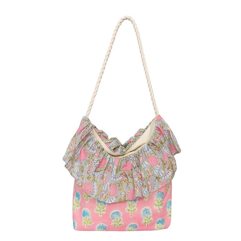 Casual Tote Bag With Floral Print And Ruffle Edges For Beach And Day Trips