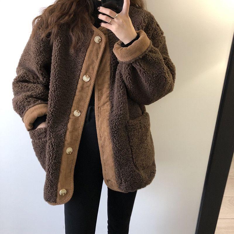 Korean Style Lamb Wool Corduroy Patchwork Coat - Women's Round Neck Loose Fit for Autumn and Winter