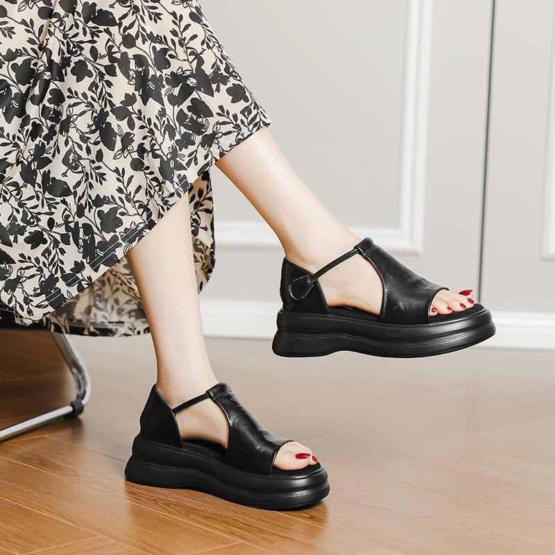 Spot retro casual hollow muffin platform sandals women's fashion summer new versatile small Roman shoes slippers