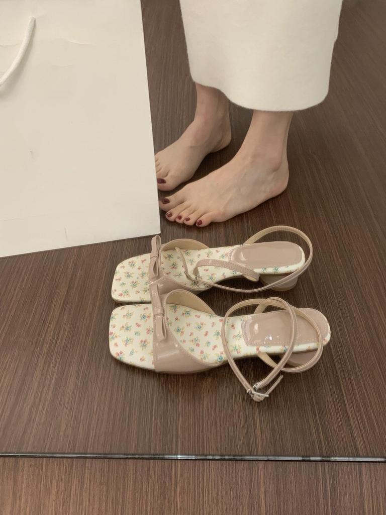 Small fresh open-toed square-headed floral sandals women's small thick-heeled shoes