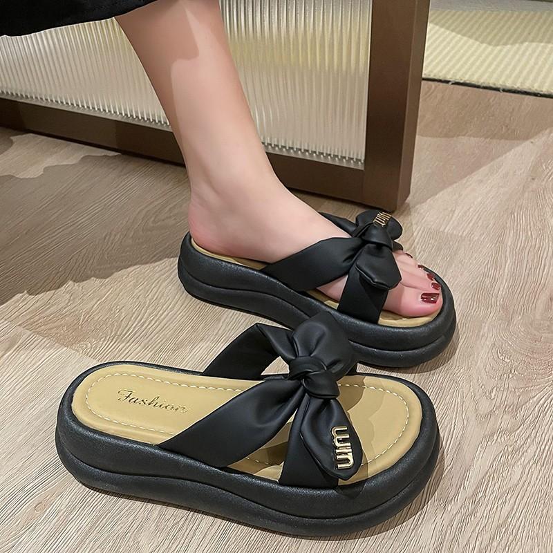 Platform slippers women's summer wear fashion 2025 new one-pedal beach sandals with skirt cool slippers