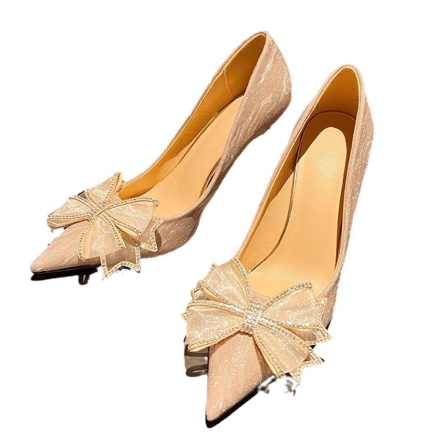 [Spot] New High Heels, Pointed Tip, Thin Heel, Rhinestone Bow, French Temperament, Celebrity Main Wedding Shoes