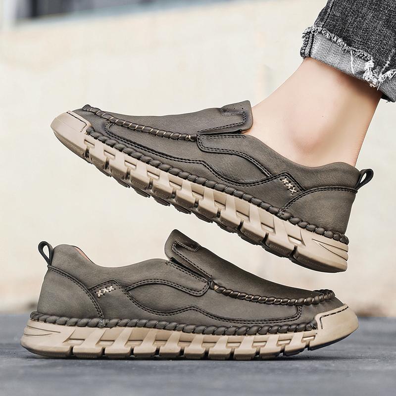 Men‘s Casual Shoes Handmade Leather Loafers Comfortable Men's Shoes Leather Flat Moccasins Men Sneakers