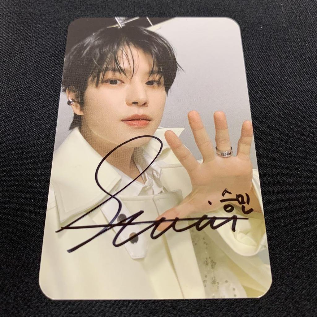 [USED] Autographed Stray Kids Album ATE Seungmin