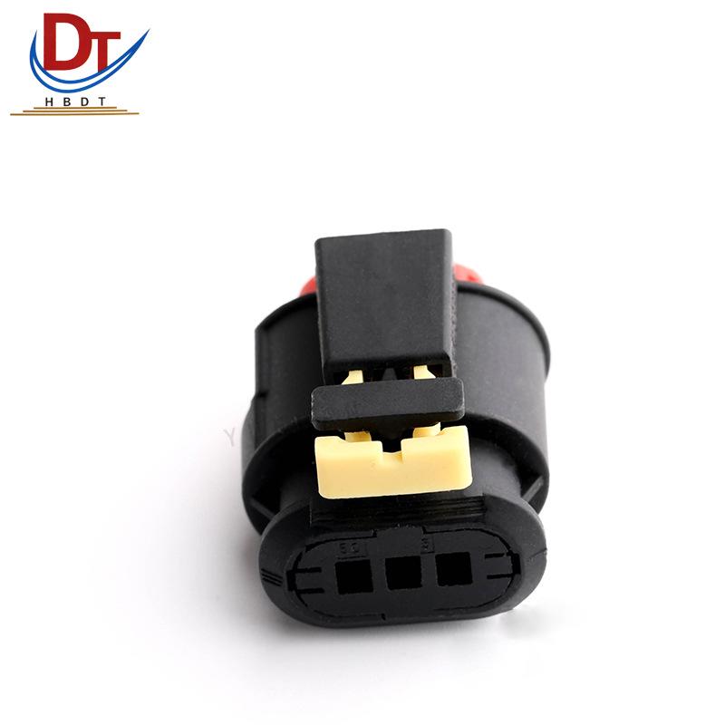3-Pin Automotive Wiring Harness Plastic Connector Housing 284425-1 for New Energy Vehicles