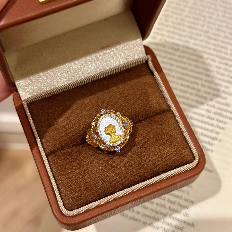 Vintage Chinese Relief Classical Fritillary Brushed Muse Like Ring Medieval Court Hollow Lace Exquisite Ring