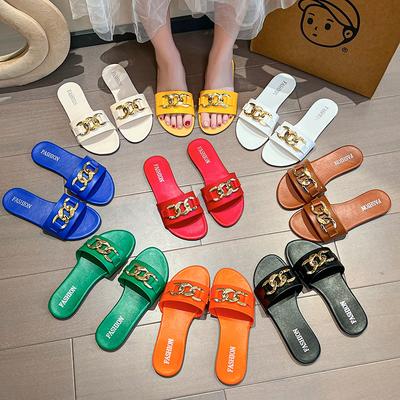Mode 2025 Nouvelles Pantoufles Plates Léopard pour Femmes Nouvelles Chaussures Plates à Bout Carré Chaîne Métallique Européennes Américaines Sandales Pantoufles Zapatos