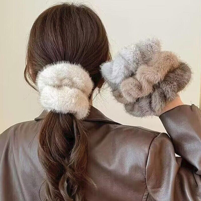 

Tret Winter Hair Scrunchie Fake Fur Gopchang String Warm Hair Tie gray
