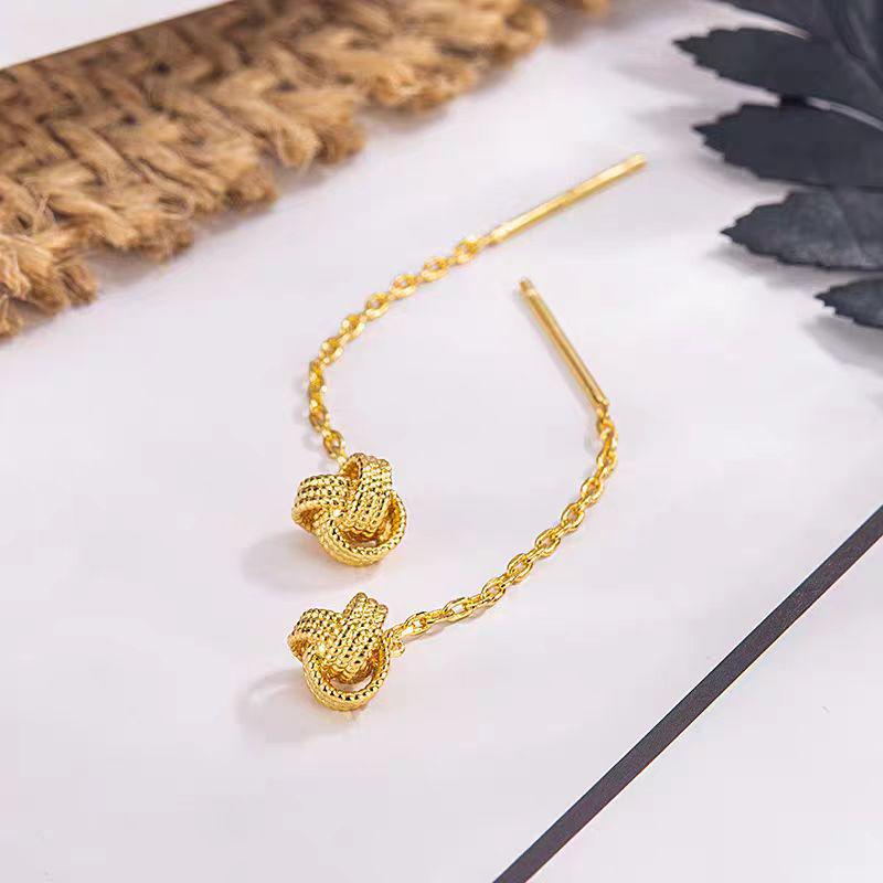 

Minimalist Ruyi Knot Earrings: Elegant, Trendy, Light Luxury for Women (2025)