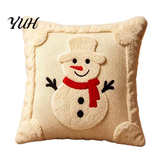 Cozy Winter Festive Pillow Cover Christmas Throw Cover, 18x18 Inch Plush Cushion 3D Snowman Themed Covers Reindeer Pattern, Case for Holiday Home Sofa