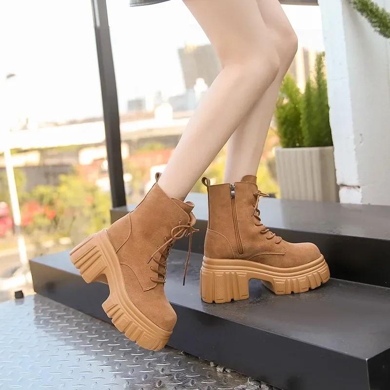 Móda 9CM Podzim Jaro Dámské Kožené Motorkářské Boty Nové Vysoká Platforma Masivní Kotníkové Boty Dámské Klínky Semišové Punk Boty Žena