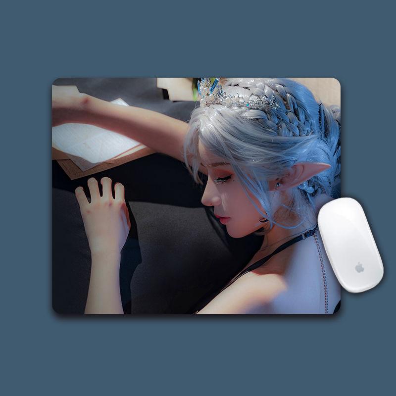 Mouse Pad Small Lock Ins Good-looking Custom Cute Two-Dimensional Animation E-Sports Games Notebook Wristband