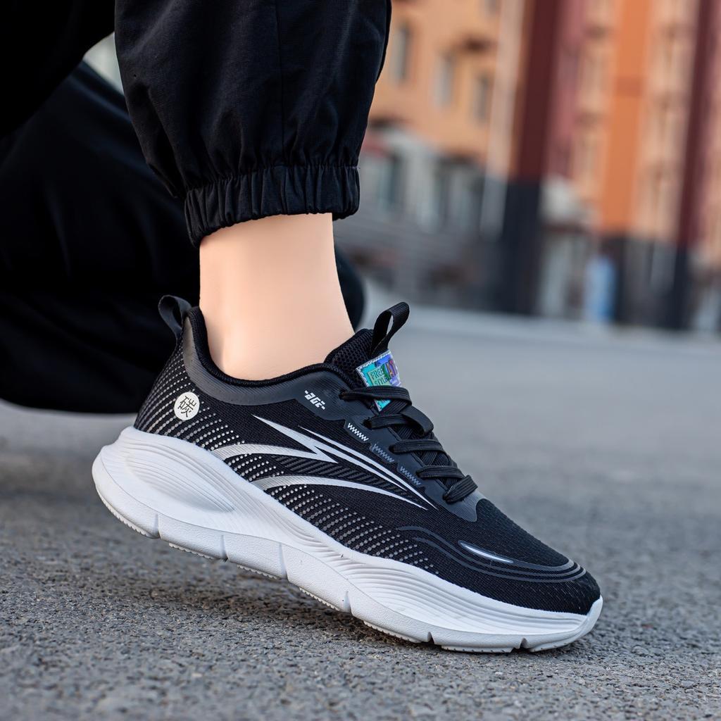Summer mesh breathable men's shoes youth running shoes soft sole comfortable casual shoes trendy sports sports shoes