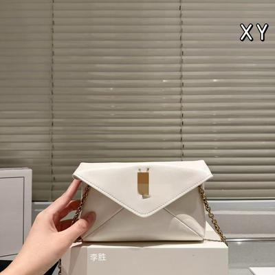 Eine Dropshipping-High-End-Weichbrot-Tasche für Damen, neue Vintage-Ketten-Ketten-Wolkenklappen-Umhängetasche