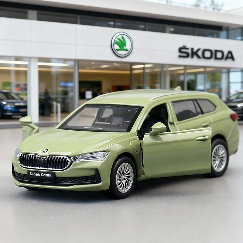 1/43 Skoda SUPERB Alloy Car Diecasts & Toy Vehicles Car Model Miniature Scale Model Car Toys for Children