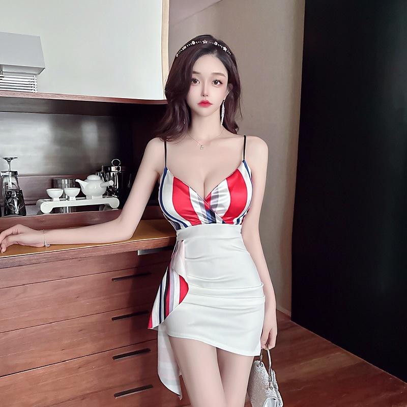 Sexy striped low-cut suspender skirt women s summer 2 new splicing contrasting color lotus leaf tight hip dress S белый