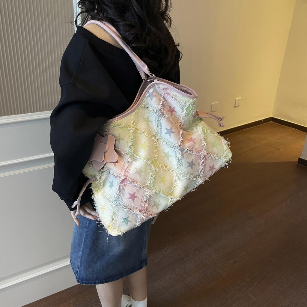 Women Denim Star Tote Bag, Large Capacity Casual Shoulder Bag Y2K Style Vintage Handbag for School, Daily & Travel With Star Pendant