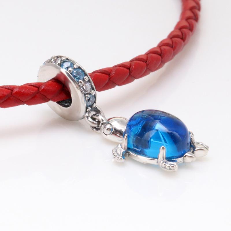 White Copper Silver-Plated Sea Turtle Necklace Pendant - Glazed and Fashionable Blue Turtle Charm, Perfect Birthday Gift