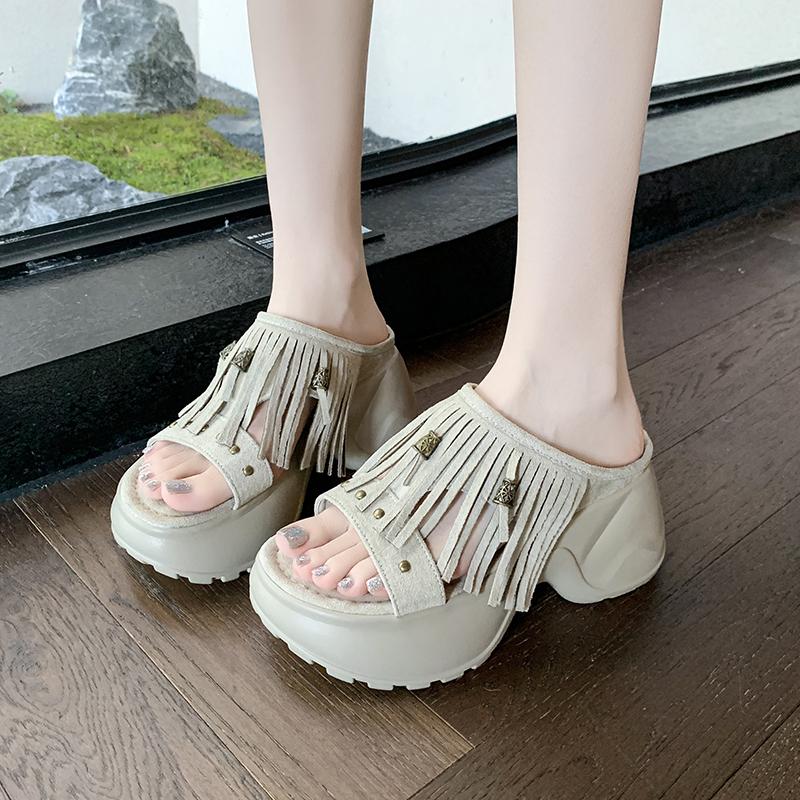 Fashion Block Heel Flip Flops Autumn New Round Toe Open Toe Suede Studded Platform Anti-Slip Wear-Resistant Slippers