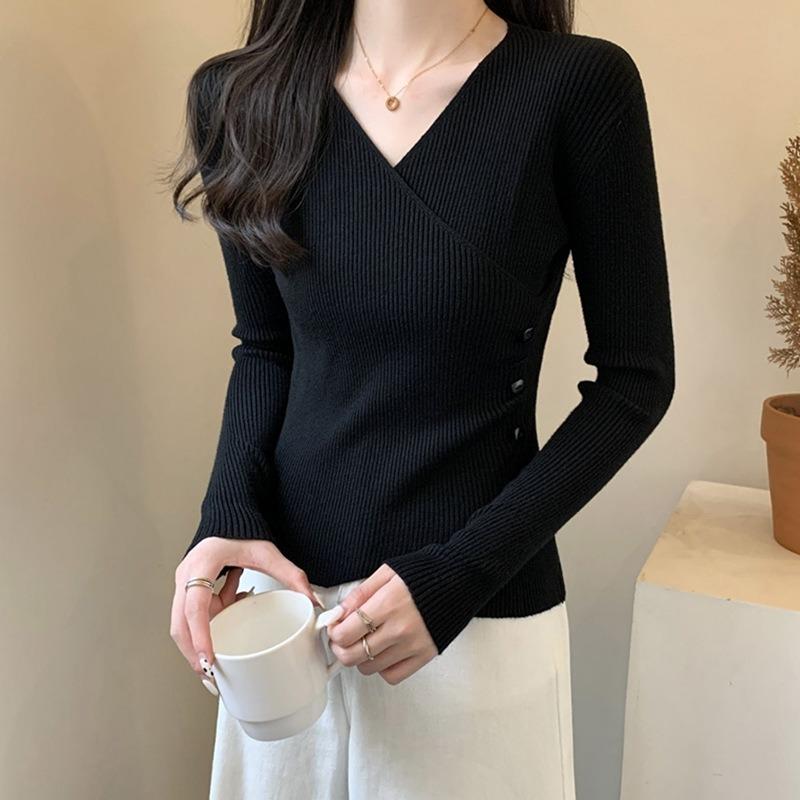 Khaki Short Knitted Bottoming Shirt Women's Autumn Popular Style Sweater High-end Slim-fitting Long-sleeved Top
