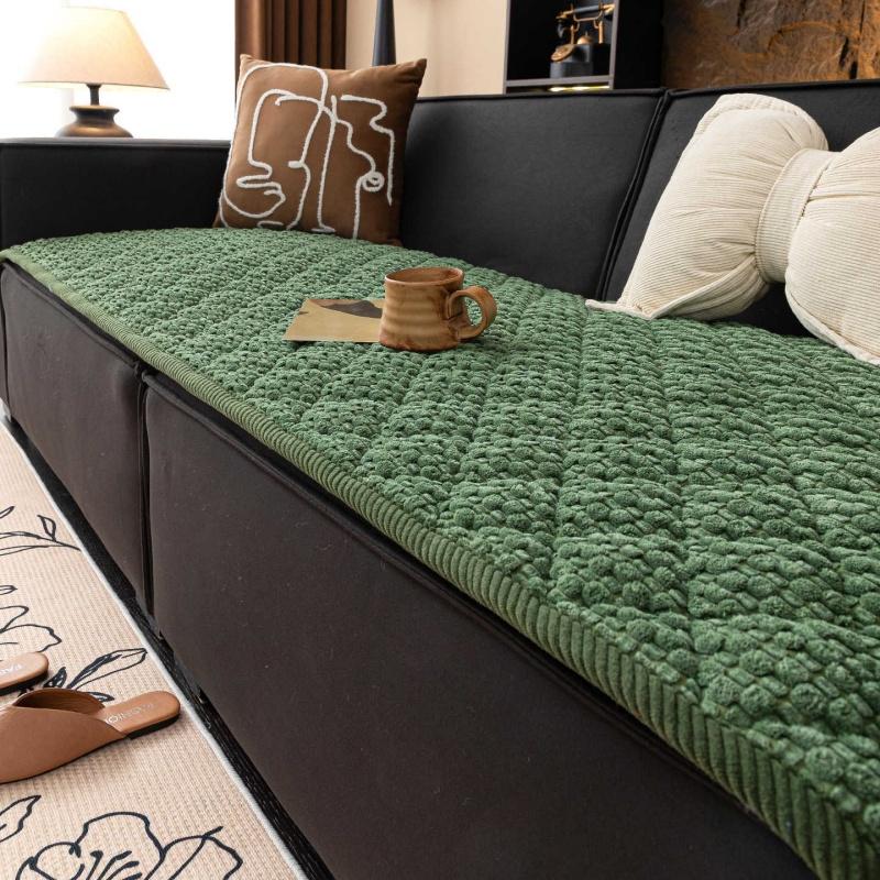 Minimalistischer Extra Dicker Plüschstoff Sofa Schutzbezug Wintersaison Isolierte Sofa Polster Schutz Rutschfester Skandinavischer Stil Sofas Matte für Wohnzimmer A 70x70cm 1pc